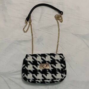Black and White Houndstooth crossbody bag